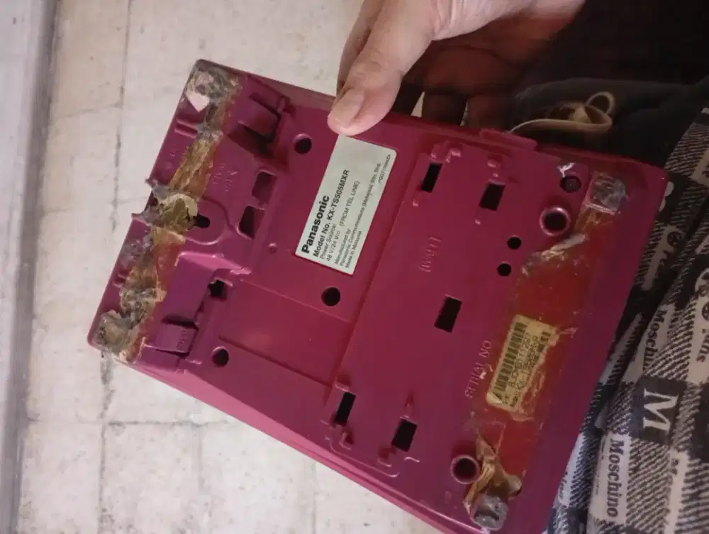 Telepon merek panasonic model ks tx 505mxr
