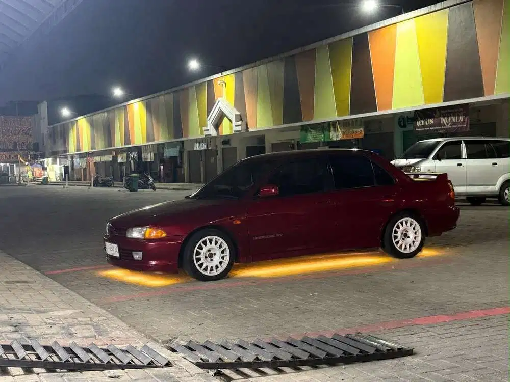 Mitsubishi Lancer Evolution 1995 Bensin