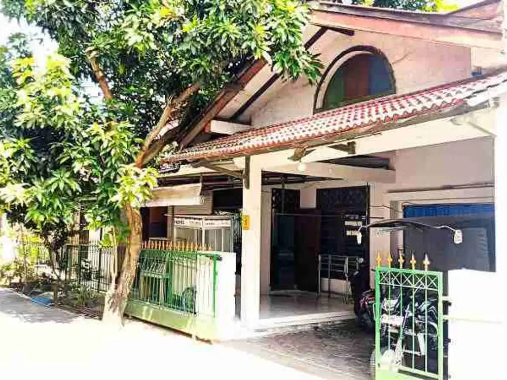 Rumah 2lt Terawat Dekat Kampus UMS