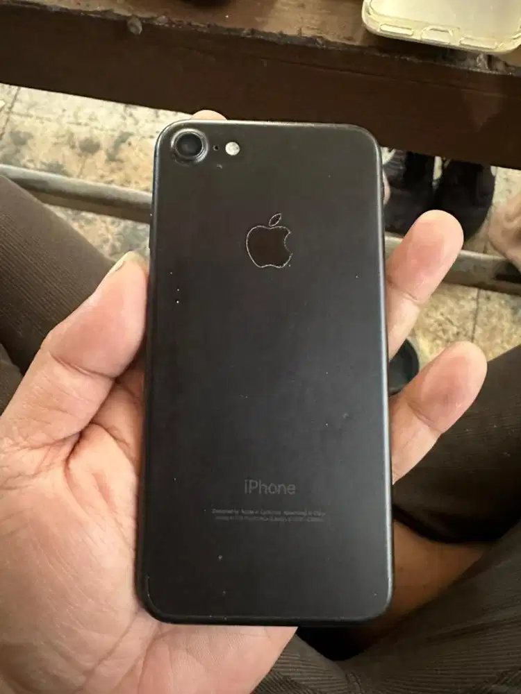 iPhone 7 128gb wifi only lcd original lengkap surabaya