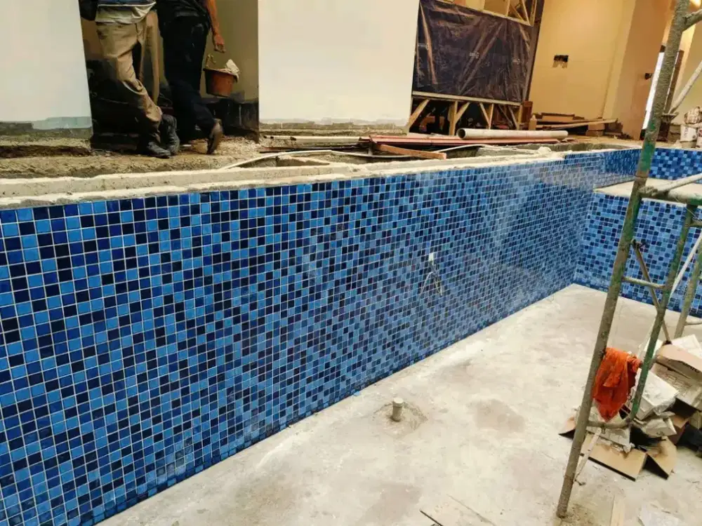 tukang kolam renang