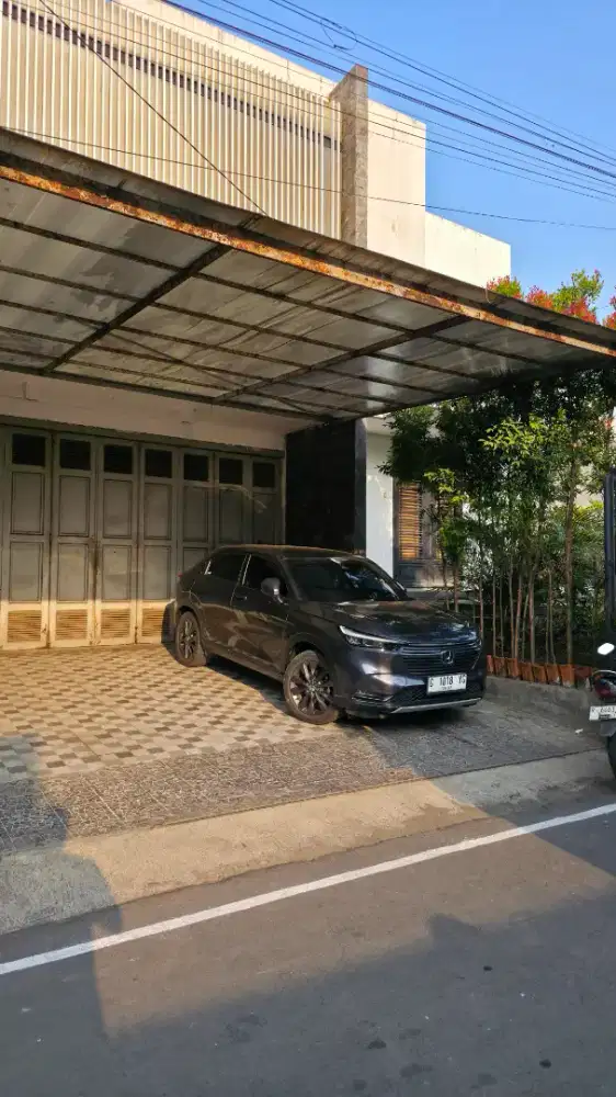 Honda HRV SE 2022 | TANGAN PERTAMA • LOW KM • TERAWAT