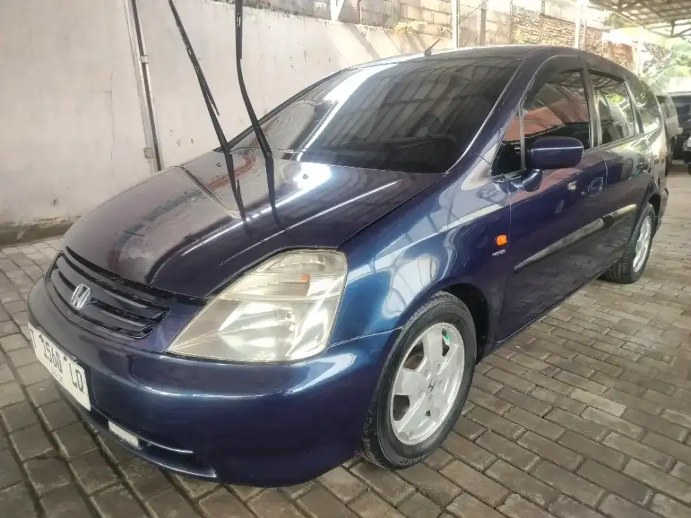 Honda stream 1.7 manual th2002