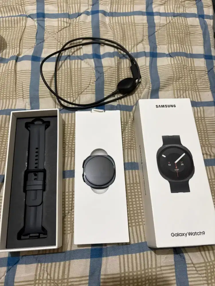 Samsung Galaxy Watch9 40mm Fullset | Belum Pernah Dipakai | Garansi