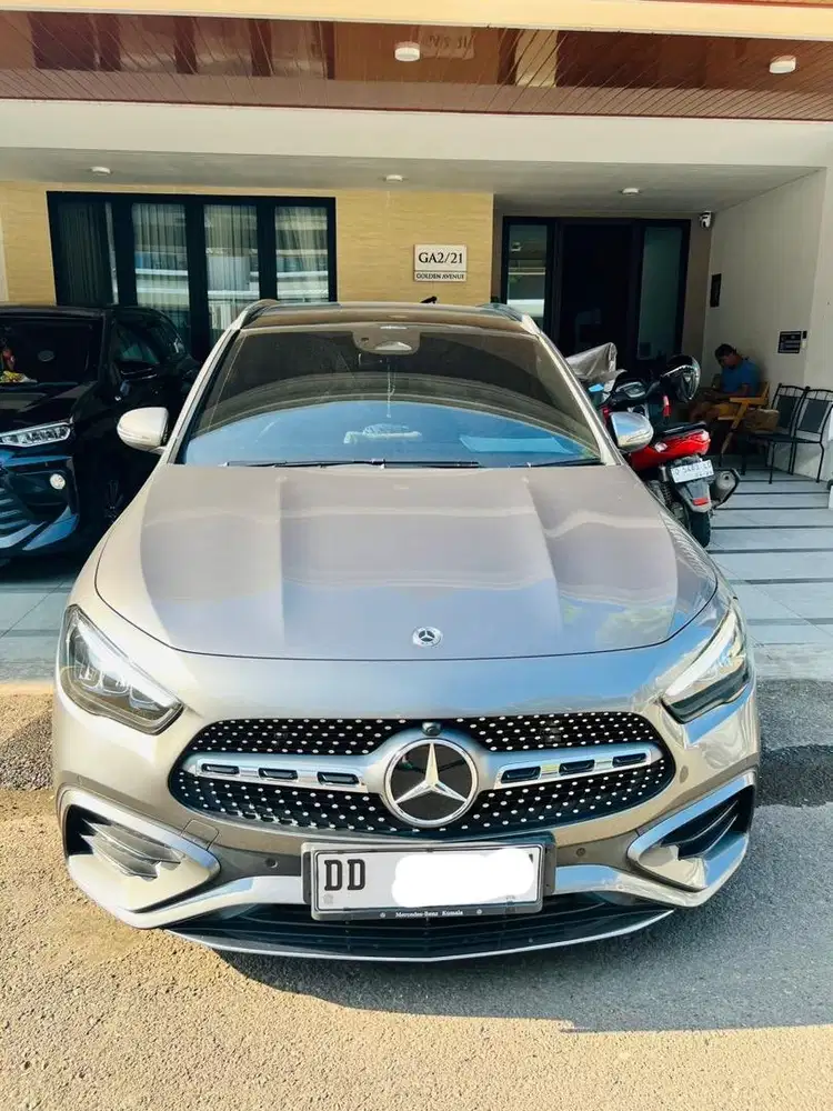 Dijual Mercy GLA200 thn 2024 tangan pertama