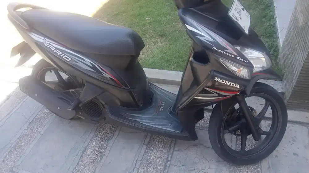 Vario th 2013 lengkap , 110 CC