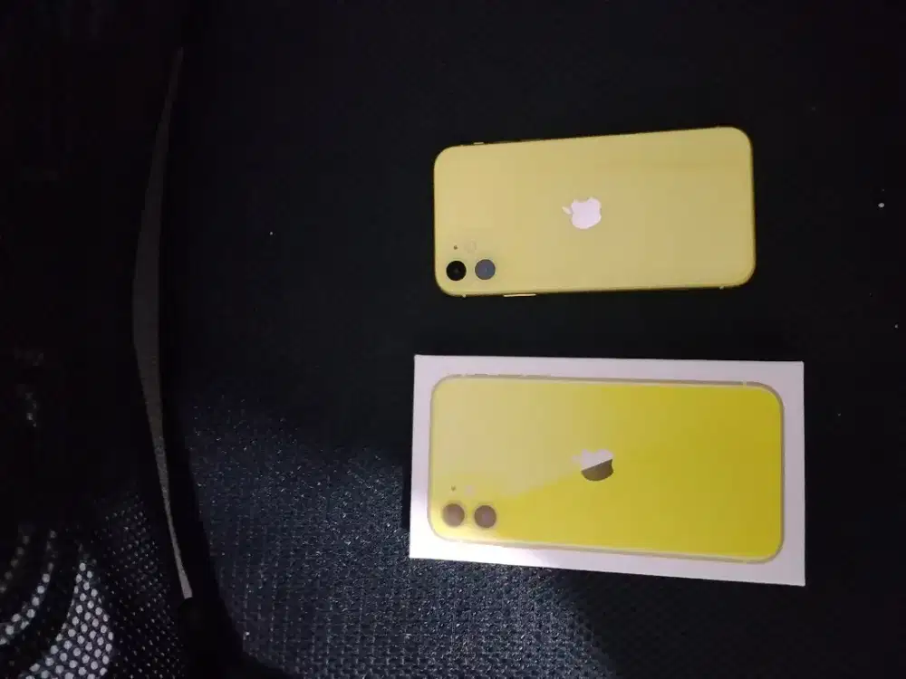 Iphone 11 128gb sedari baru