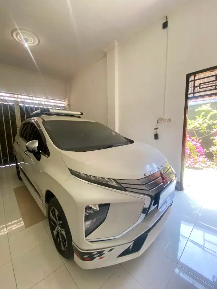 MITSUBISHI XPANDER AT 2019