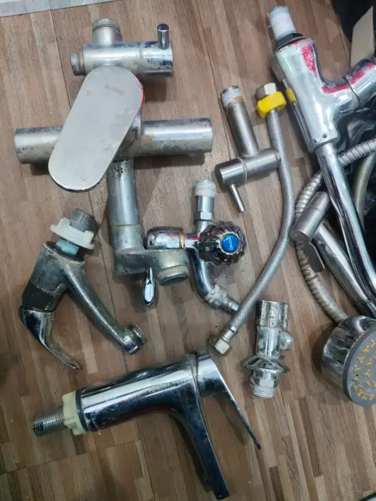 Dijual keran air, Shower, keran air panas, flexibel, stop keran normal