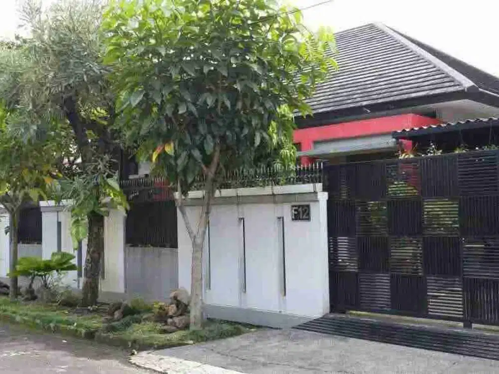 Arcamanik Endah Rumah Luas Kota Bandung siap huni