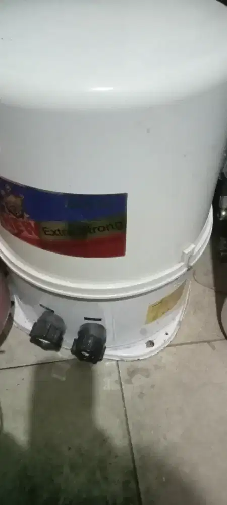 mesin pompa air merk Sanyo