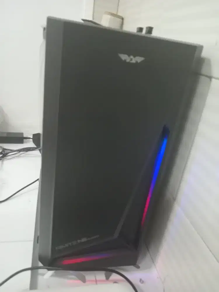 GAMING N Design core i5 Gtx 1660 ssd armageddon bisa bt tt barter