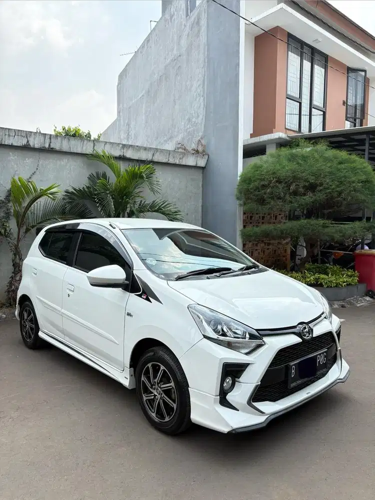 Toyota Agya GR 2021 Matic 1.2 Putih