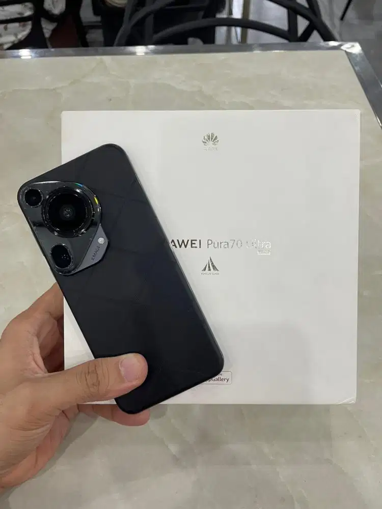 Huawei Pura 70 ultra 16/512 garansi desember 2026
