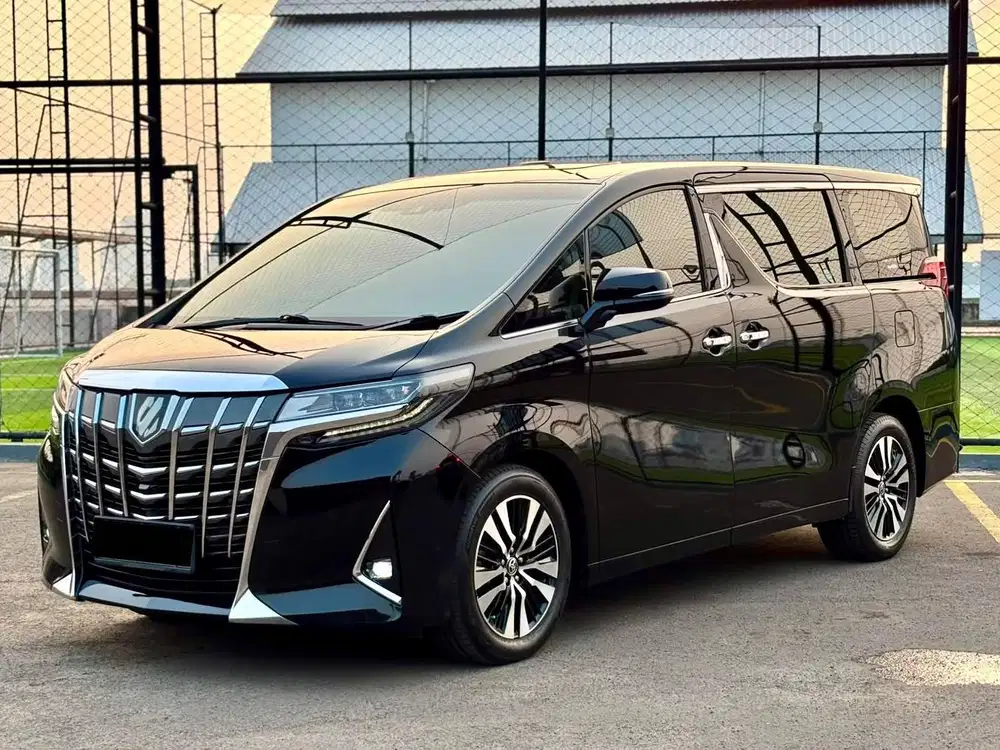Toyota alphard 2.5 G atpm TSS 2022 full original