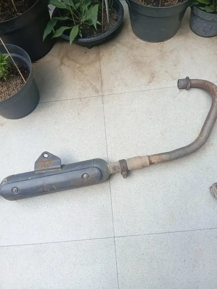 Knalpot kawasaki w 175 orsinil