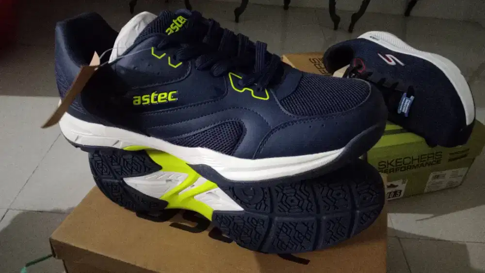 Astec size 45 navy