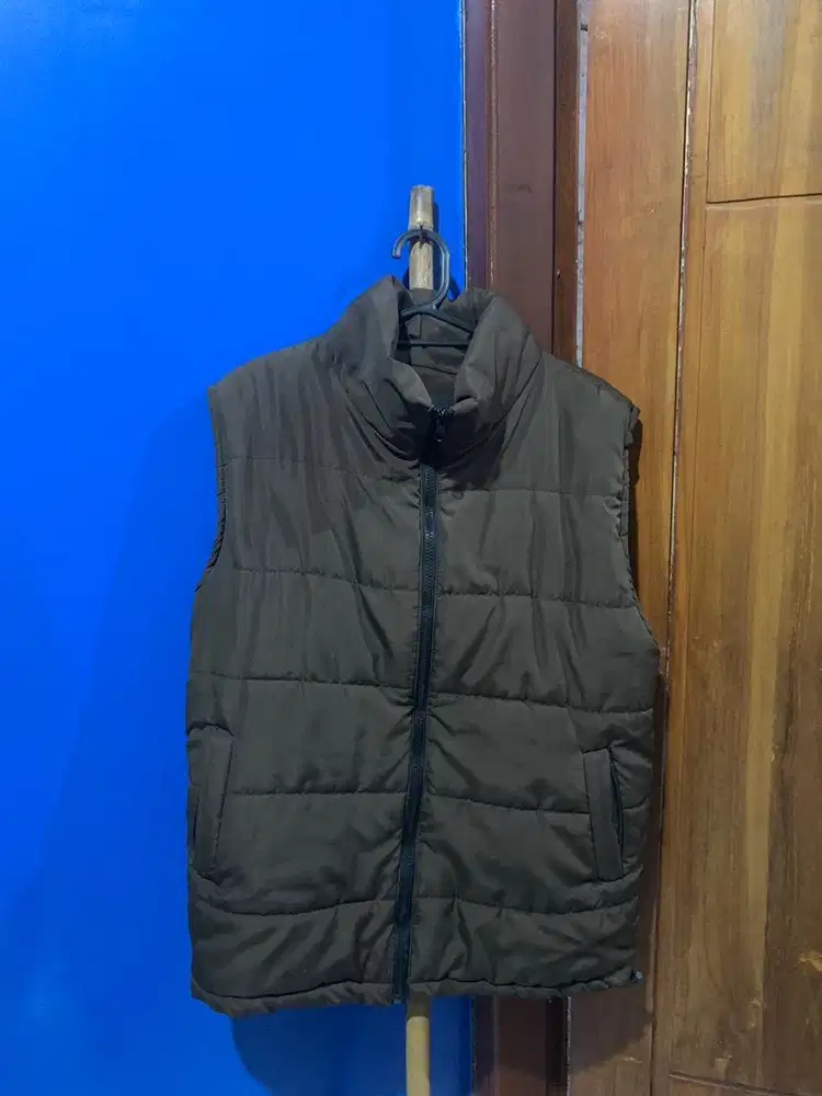 Rompi warna brown