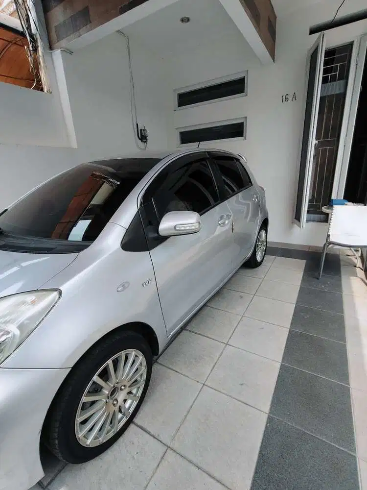 Toyota Yaris 2012 Bensin