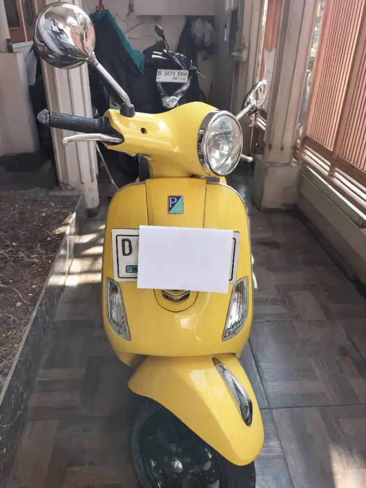 Bismillah dijual Vespa LX 125 iget Tahun 2019 Mulus Halus
