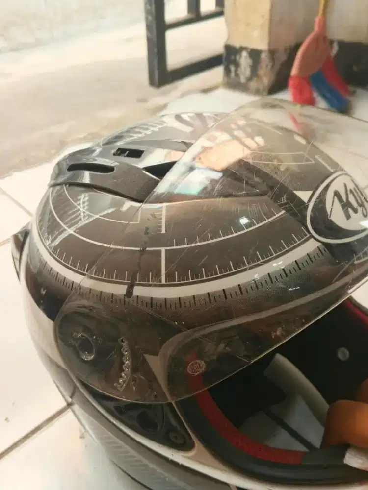 Helm kyt rc7 second