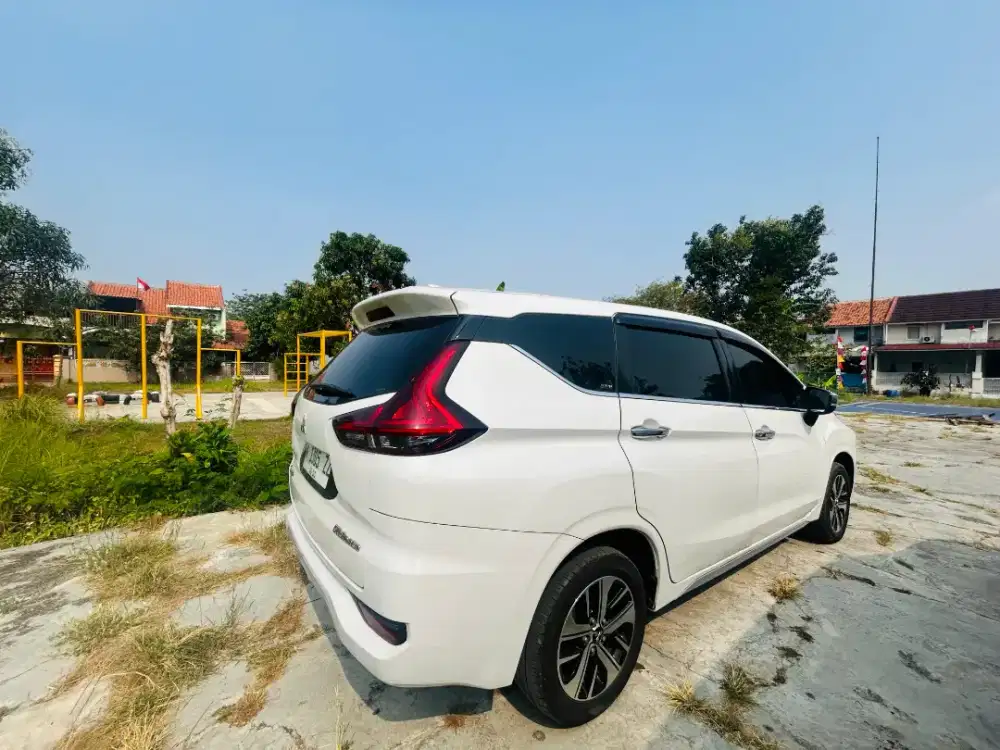 Xpander ultimate 2018 putih pajang panjang bulan 07-2027