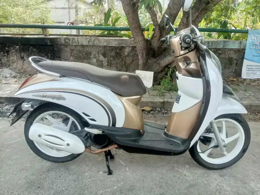 HONDA SCOOPY 2012 ISSTIMEEWA