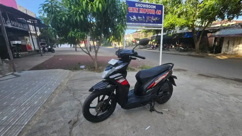 Di jual honda beat tahun 2014