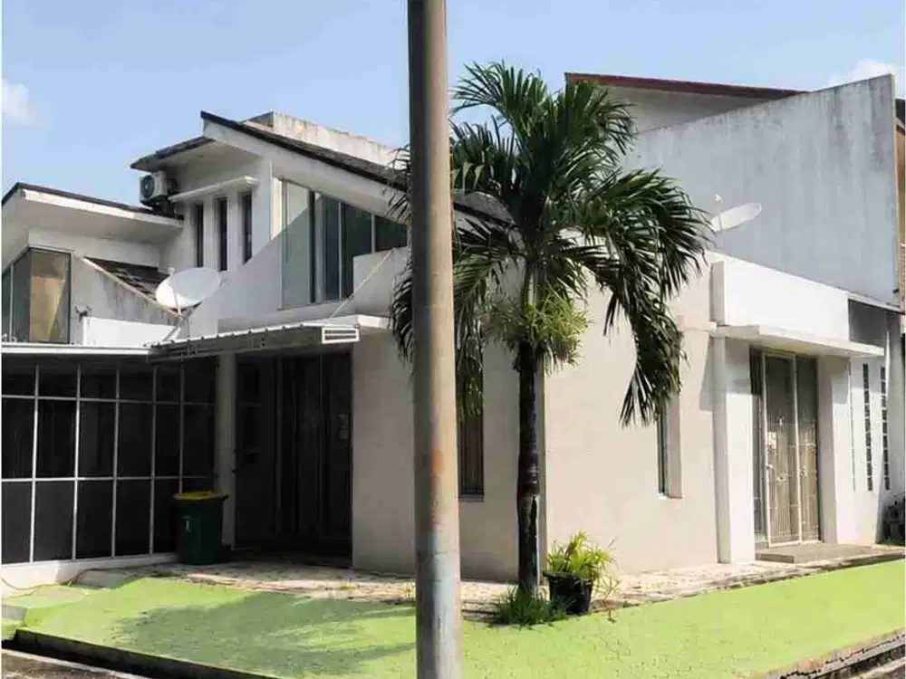Dijual Rumah Hook Villa Panembahan Cirebon