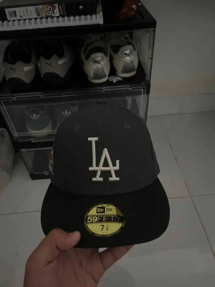 Topi New Era LA Dodgers Fitted Hat