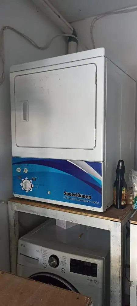 Mesin cuci,pengering Laundry,tabung ,setrika uap dll