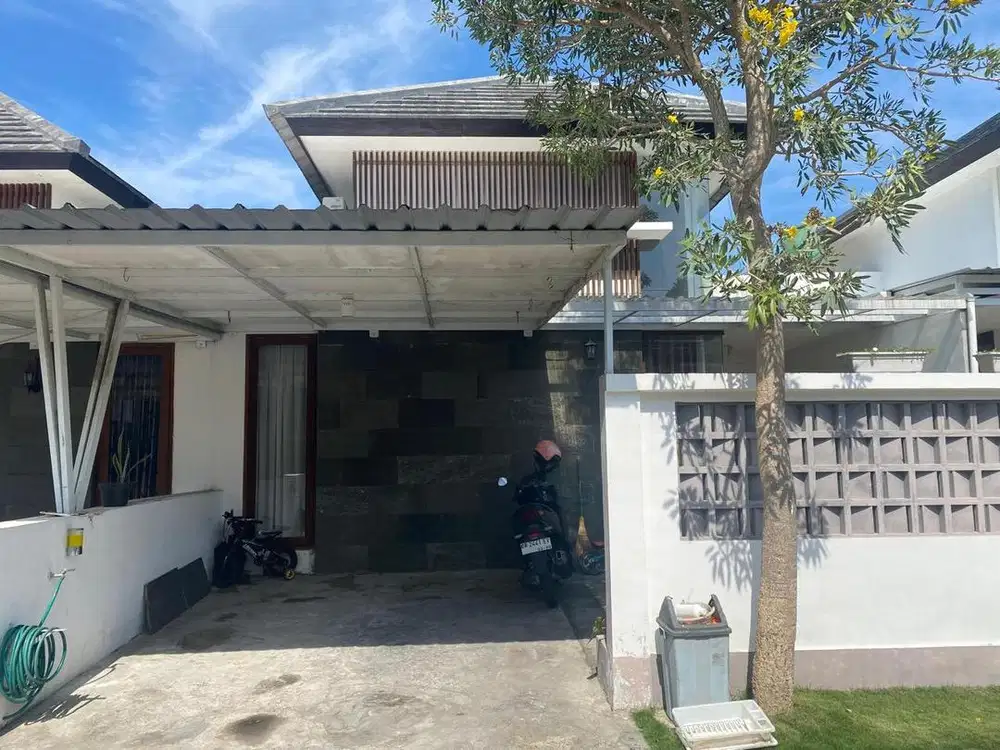 Dijual rumah strategis milik pribadi