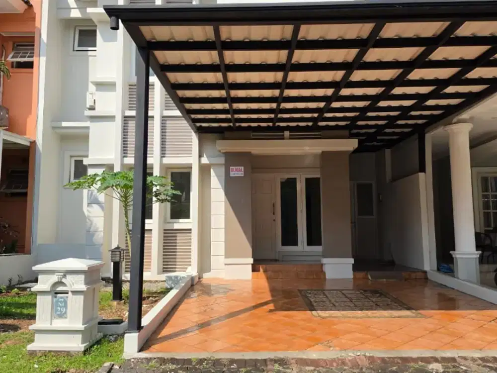 Dijual Rumah 2 lantai di Cluster Somerset, Kota Wisata :