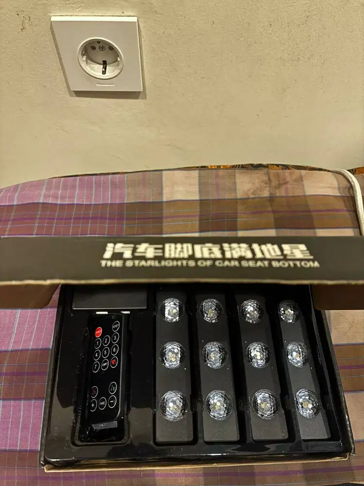Lampu Kolong Mobil LED Starlight A12 Premium 12 Mata Crystal - BNIB