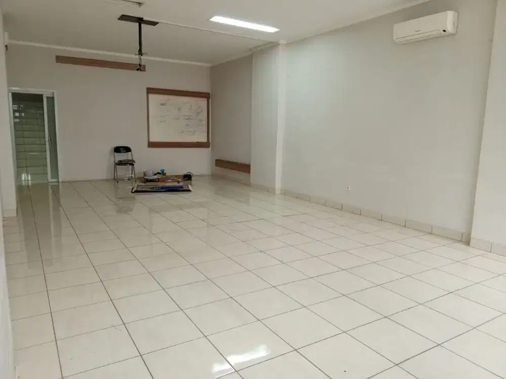 Disewakan Ruko Emerald Summarecon Bekasi