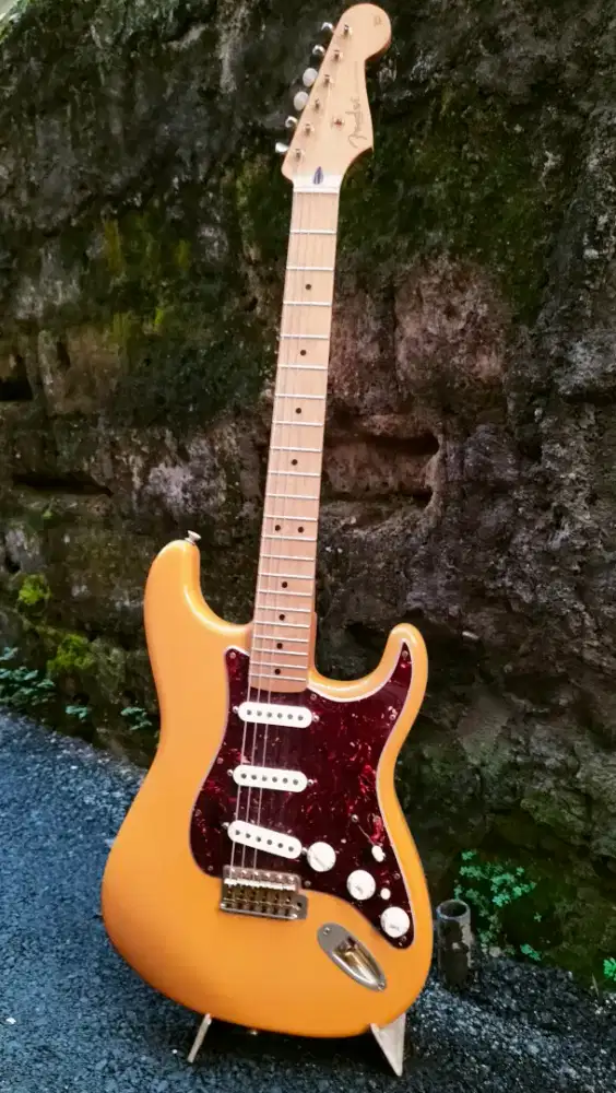 Fender strato deluxe