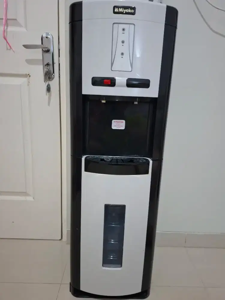 Miyako dispenser galon bawah