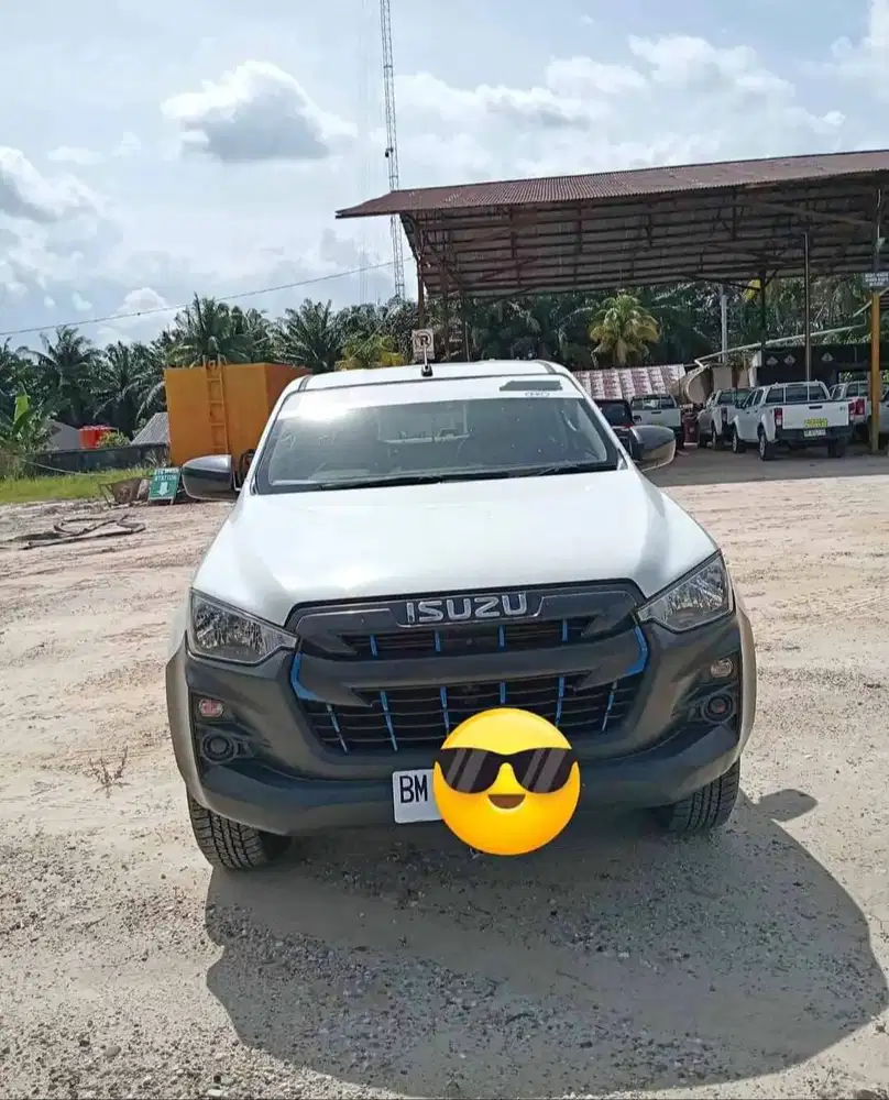 Isuzu dmax tahun 2020 395jt