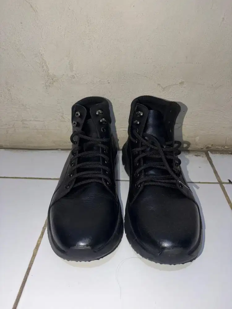 Sepatu Pantofel Bucheri Pria