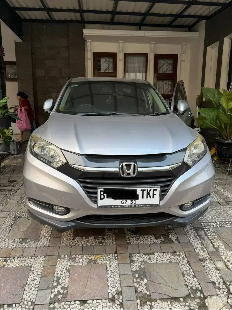 HR-V 1.5 E - AT Tahun 2016