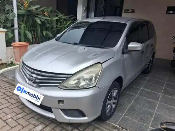 TERMURAH Nissan Grand livina 1.5 SV Bensin-MT 2017 SZK B