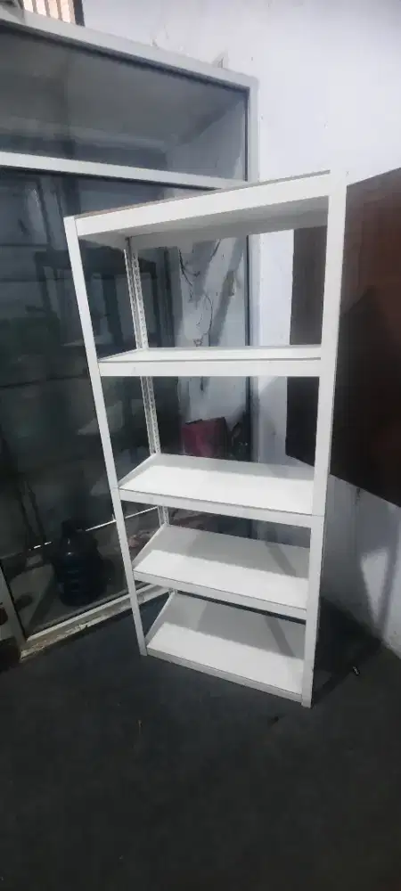 Rak siku krisbow