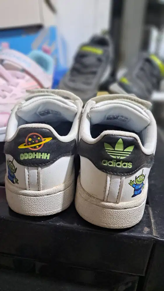 Jual Sepatu Adidas x Disney Toy Story