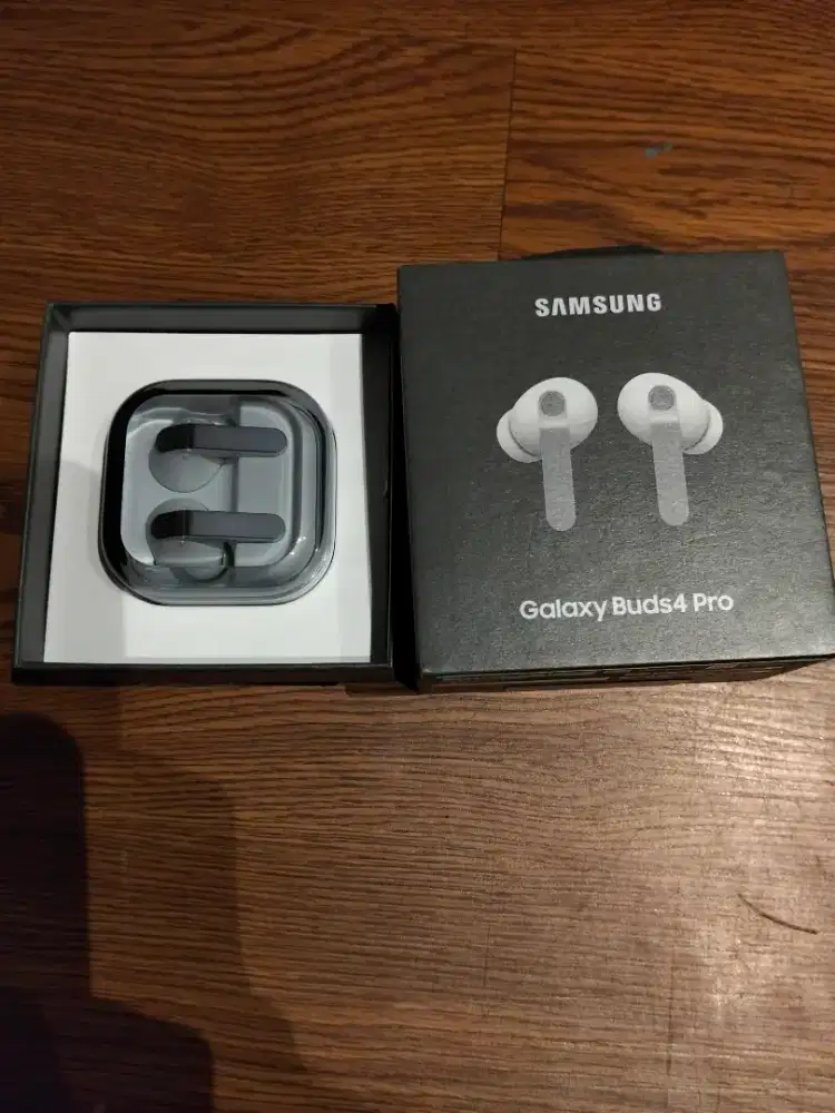 Samsung galaxy buds 4 pro original
