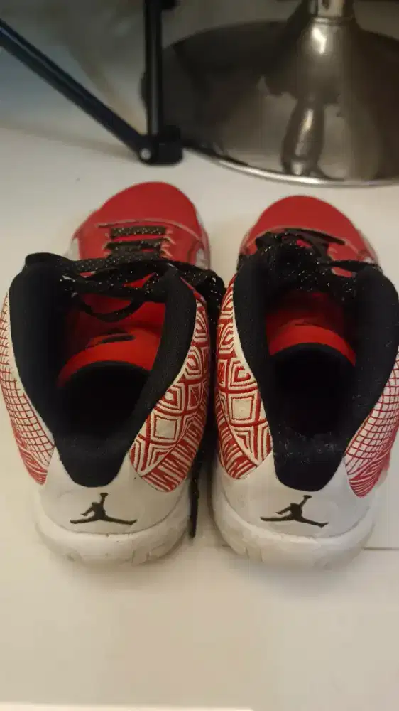 Nike Jordan Pria & Wanita size 40