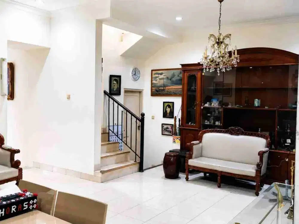 Rumah Meruya jual cepat di bawah harga pasar