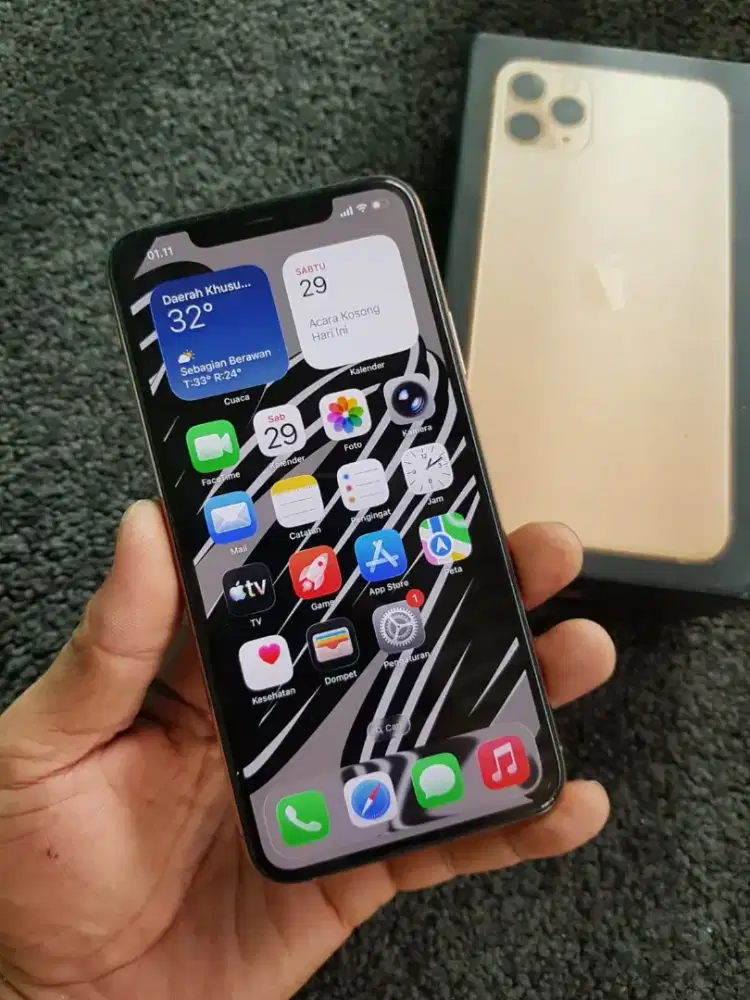 Iphone 11 pro max 64 gb all operator  mulus fulset