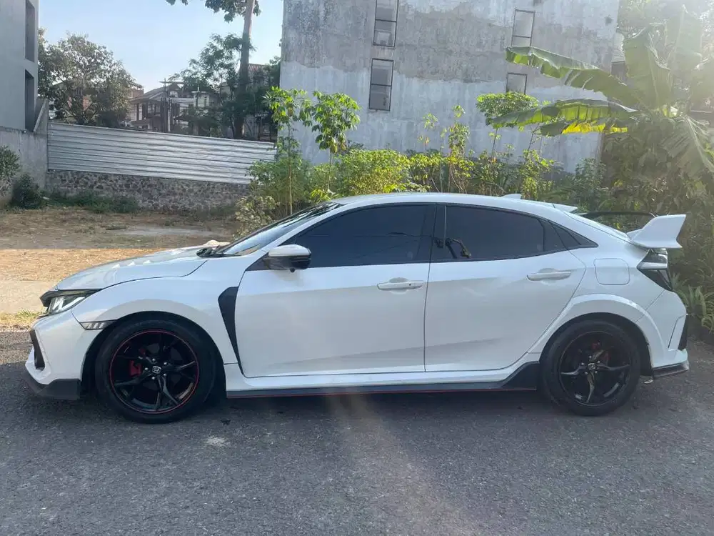 Honda Civic Hatchback RS 2020 Modif
