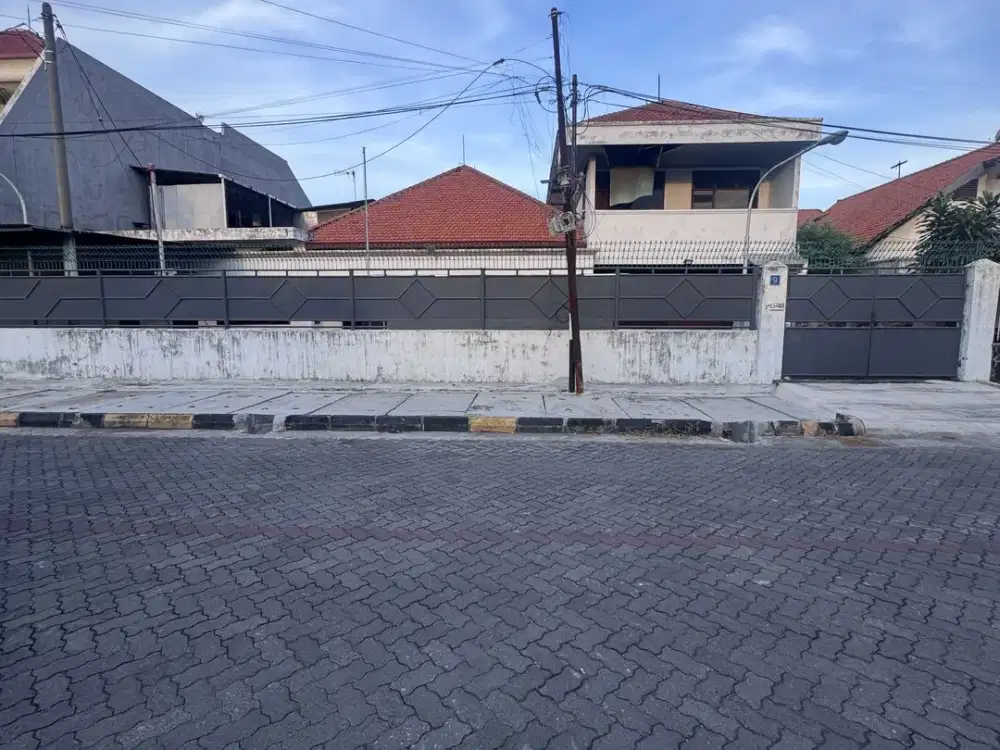 Tokala dekat jl Arjuna Pusat Kota Surabaya