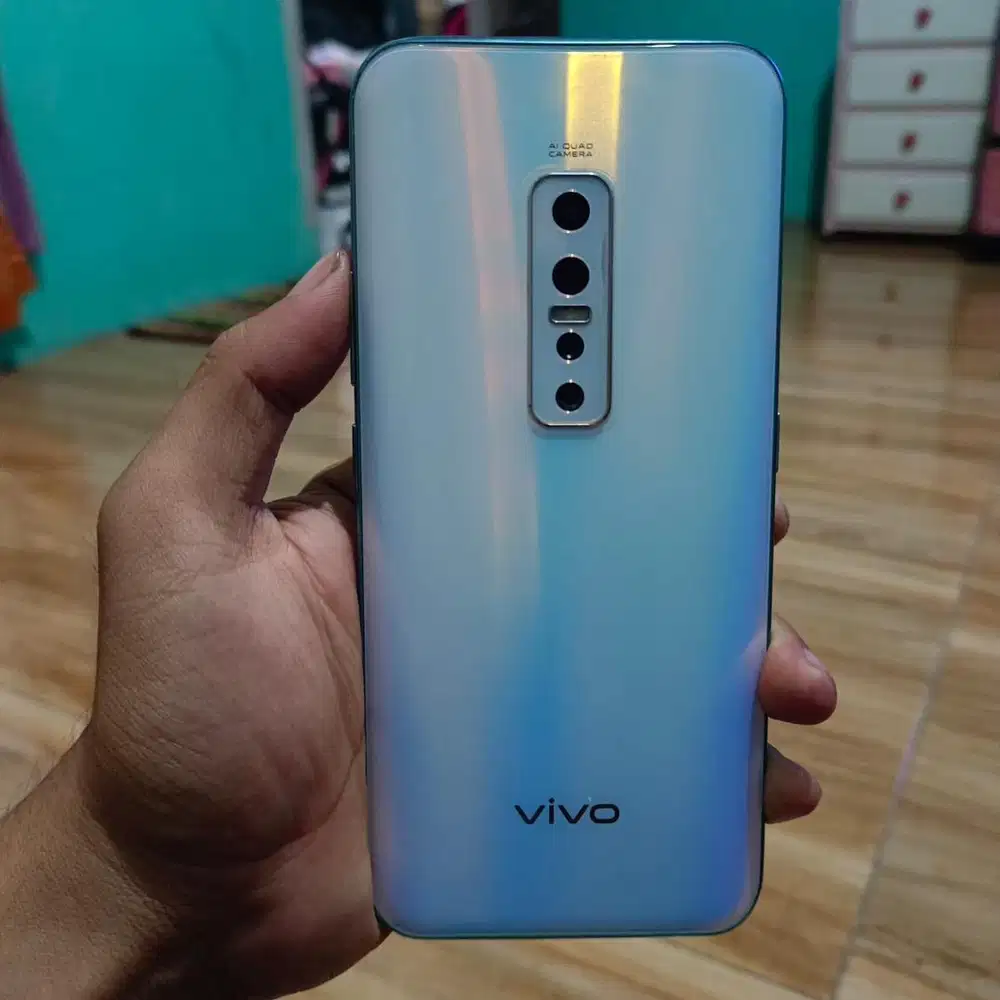 Vivo v17pro 8/128